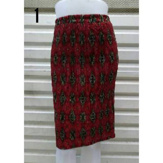 Promo Rok Span Pendek Plisket Semi Sutra