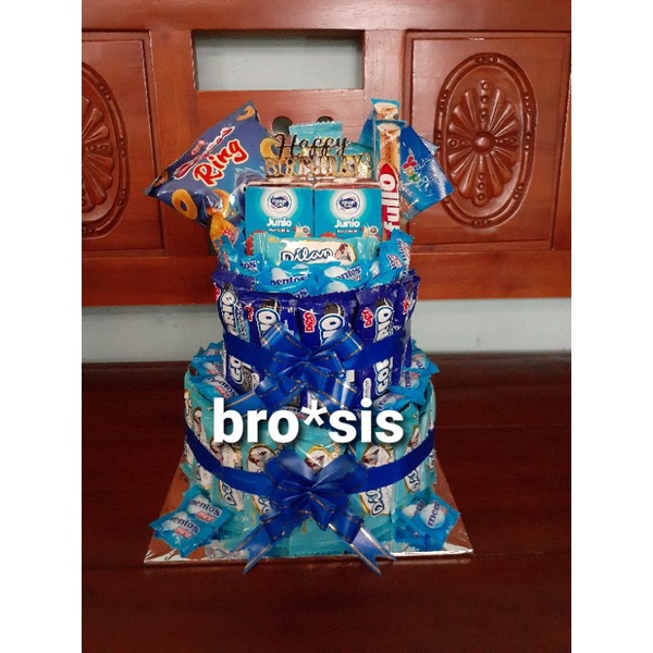 

Kue Ultah snack/kue ulang tahun/graduation snack