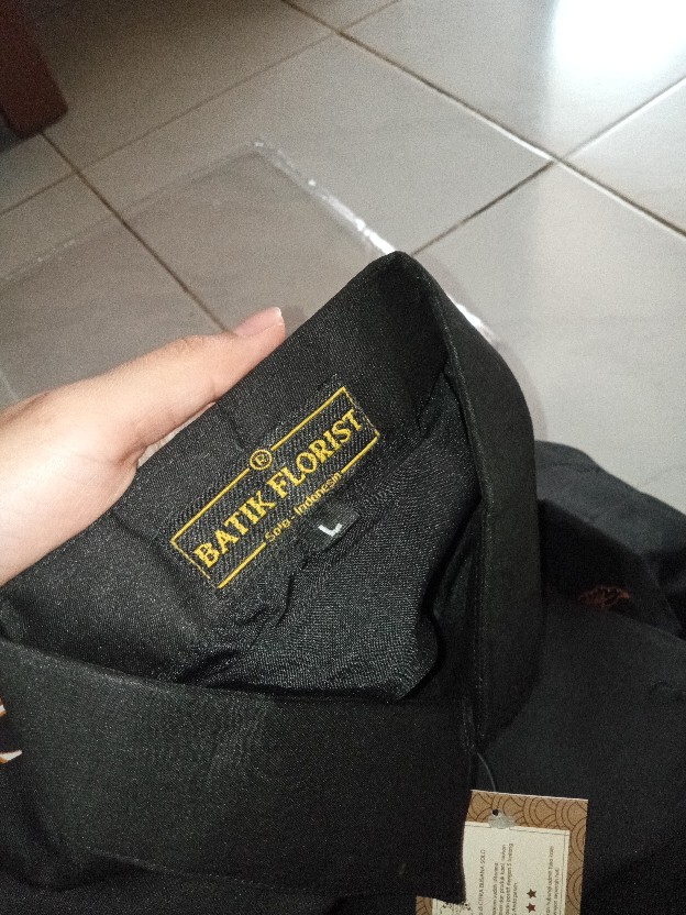 Batik Solo Aroma Kopi Pendek Kemeja Pria Katun Halus Sragenan Full Furing