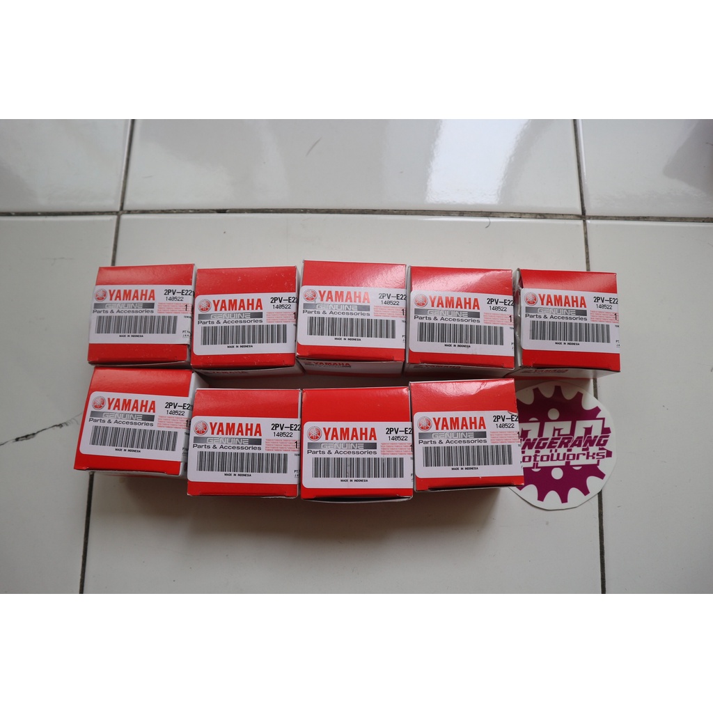 TENSIONER ASSY YAMAHA R15 V2/V3, XABRE, VIXION, MX KING - 2PV-E2210-00