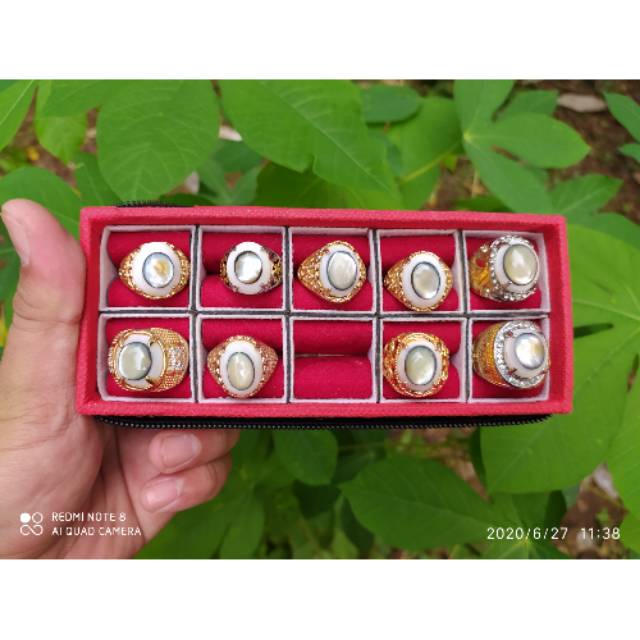 Cincin batu akik mata dewa / mata ikan asli (N)