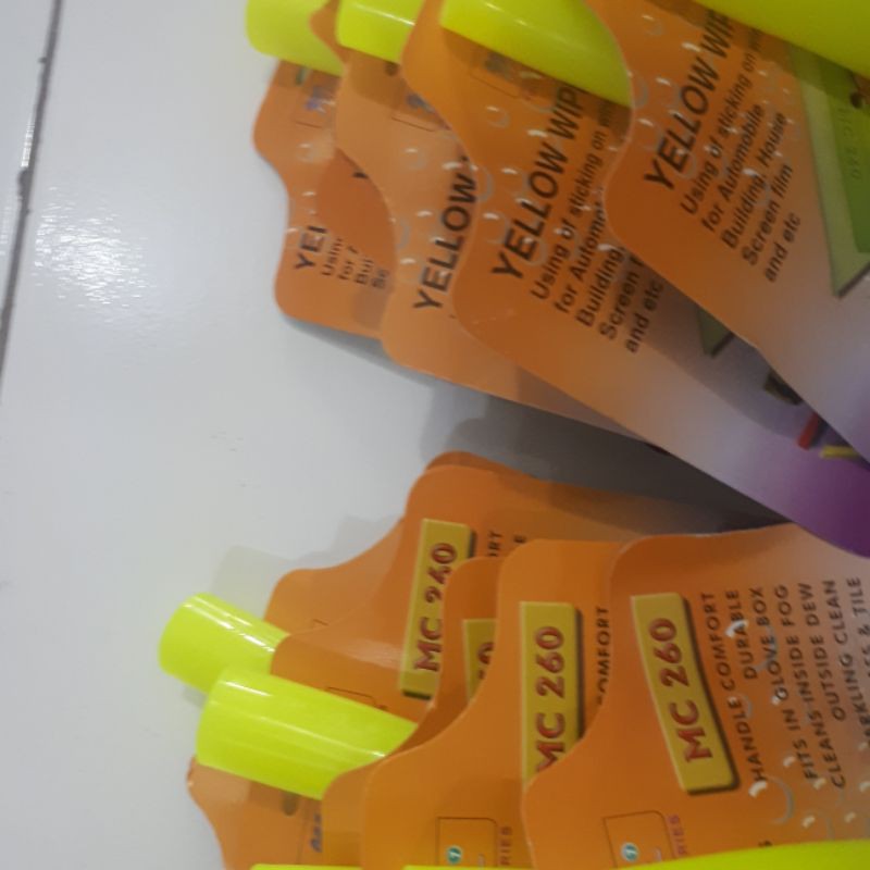 RAKEL KARET SCRAPE KARET RAKEL UNTUK PASANG KACA FILM SUNBLAS STIKER RAKEL KARET YELOW ONE 10PCS