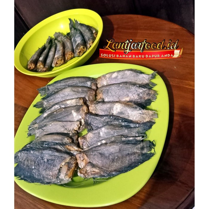 

IKAN ASIN SEPAT 1KG GURIH KERING #RESEP CABE IJO OSENG JENGKOL TUMIS