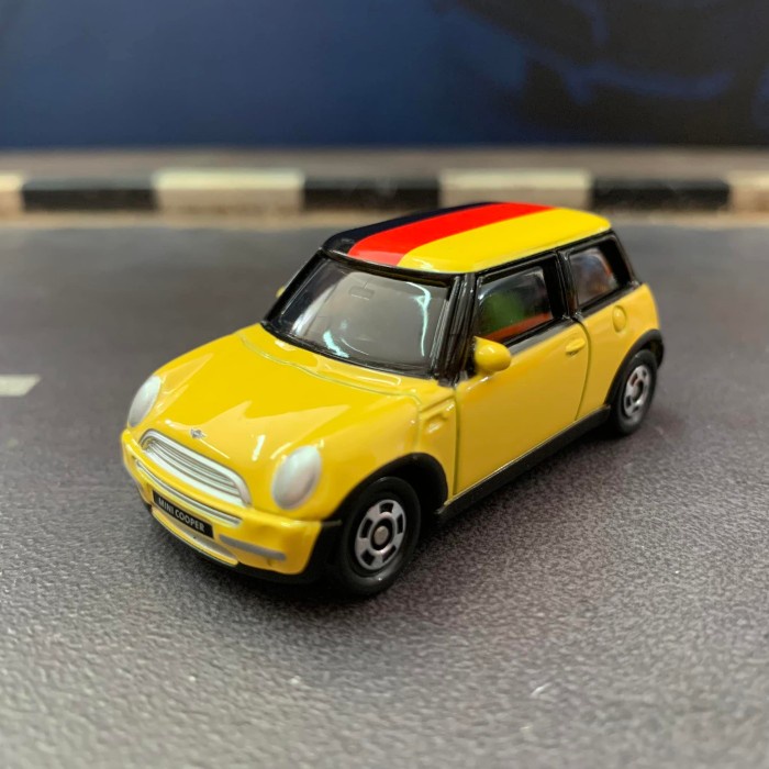 Tomica Mini Cooper Selection - Germany 06 - Base Besi - Made in China