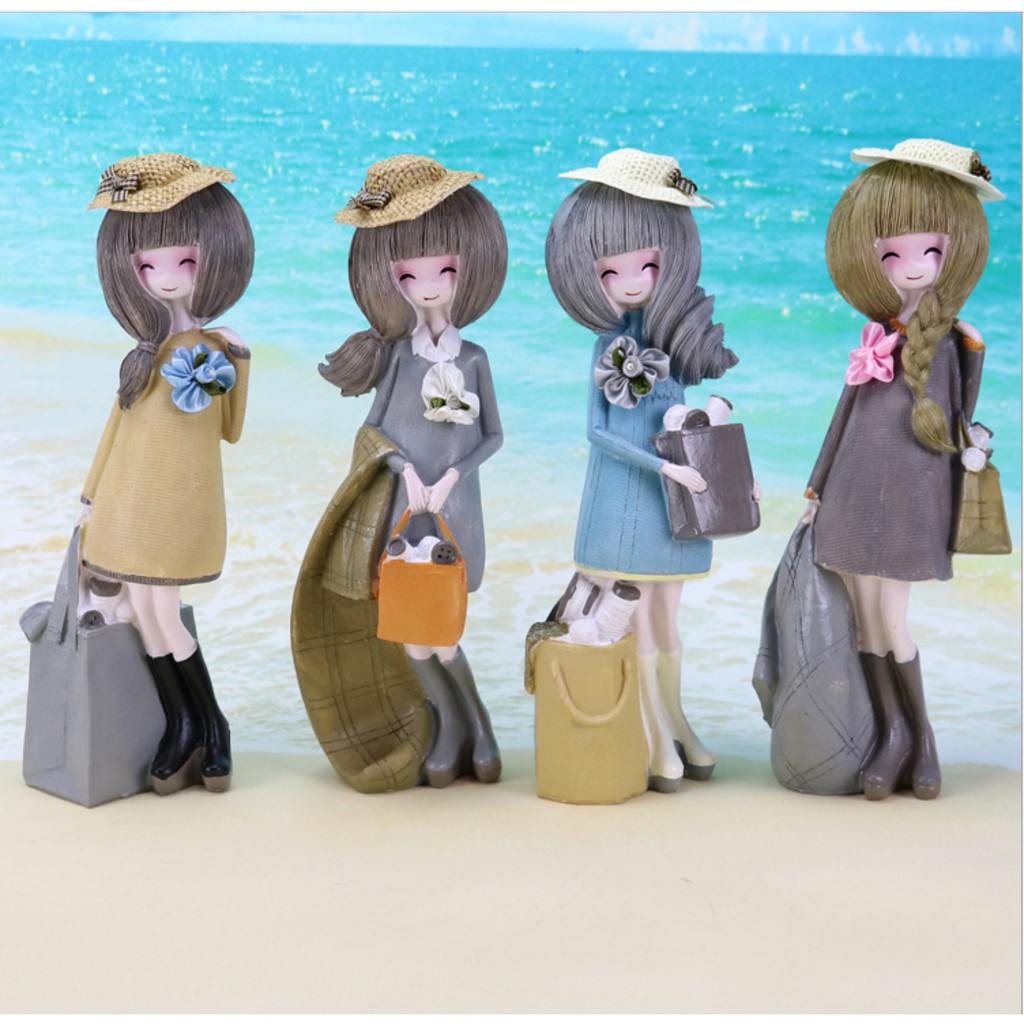 Socialite Girl Resin Doll - Patung Pajangan Hiasan Rumah Cewe Sosialita