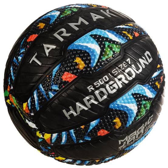 Bola Basket TARMAK R500 SIZE 7 FIBA OFFICIAL Rubber Bola Basket Karet Outdoor Hardground Ori- HITAM