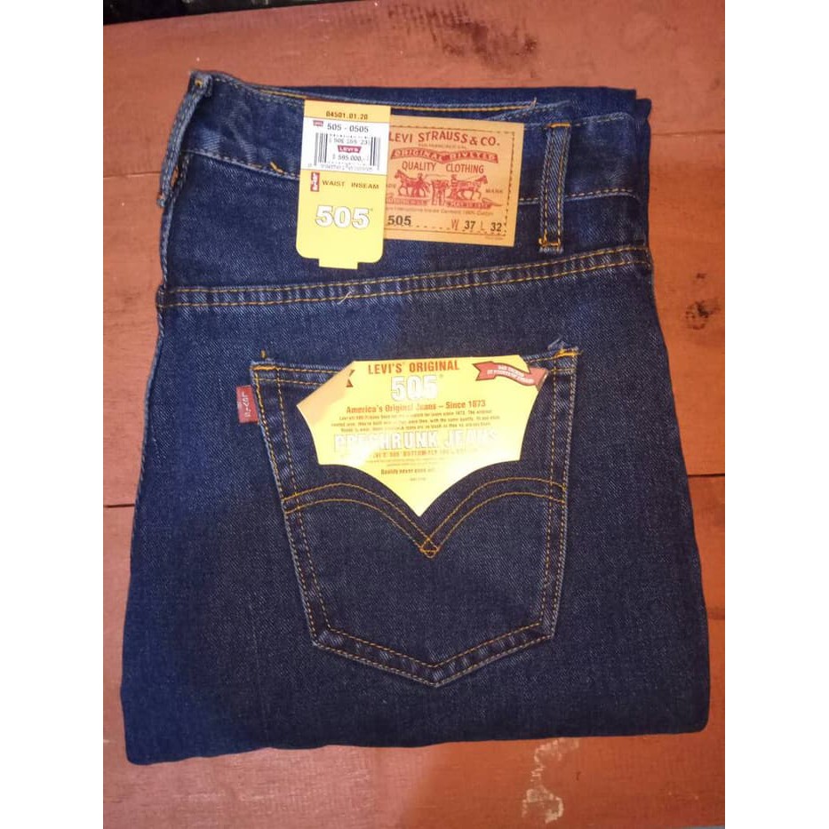 celana panjang levis size 27-38