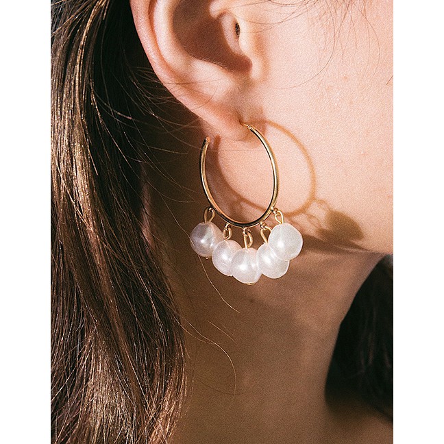 LRC Anting Tusuk Fashion Gold Geometric Semicircular C-shaped Shaped Pearl Earrings F77789
