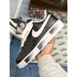  Sepatu  Sneakers Desain Nike  peaceminusone  x  Air Force 1 