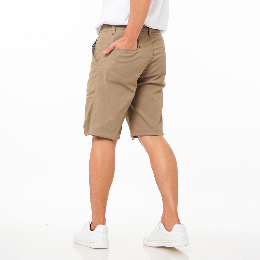 SANVANINA Celana Chino Pendek Slim Fit Khaki | Short Chino Khaki EA-026C