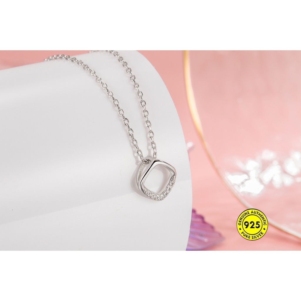 Kalung Bentuk Kotak Geometris Bahan S925 Silver Untuk Wanita