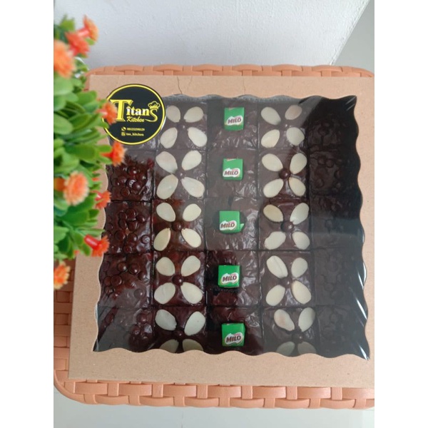 

Brownies Sekat Brownies Panggang Fudgy Brownies Premium Halal