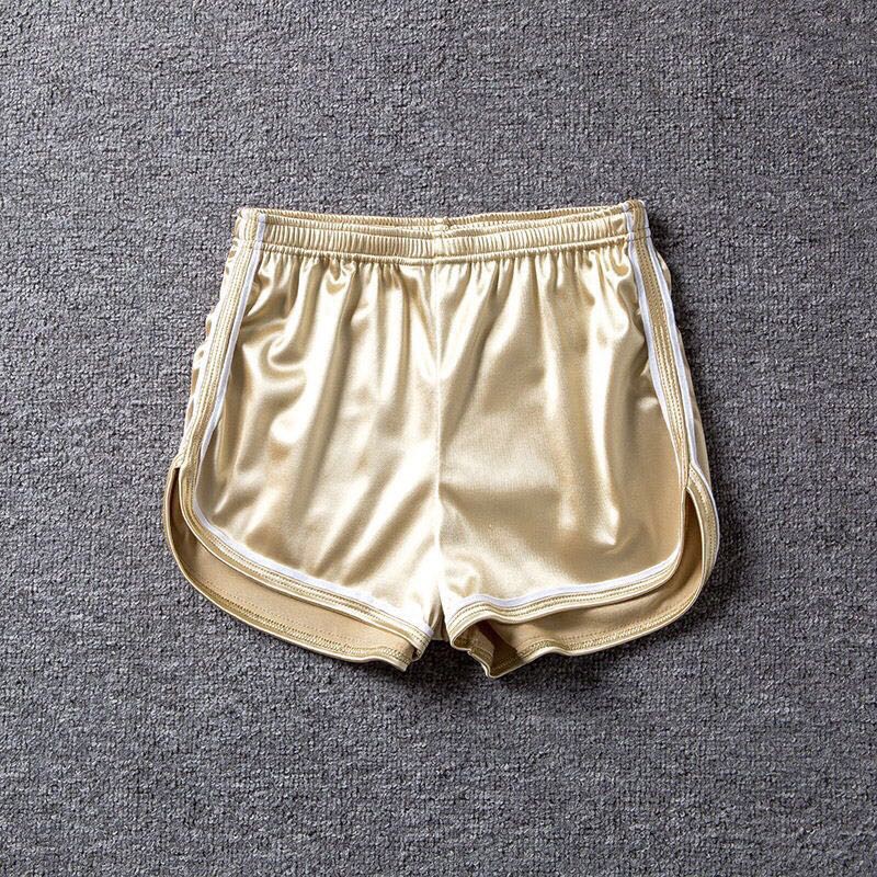 Import Sports Silky Hot Pants Celana Olahraga Pendek Wanita 2989 (Size S-XL)