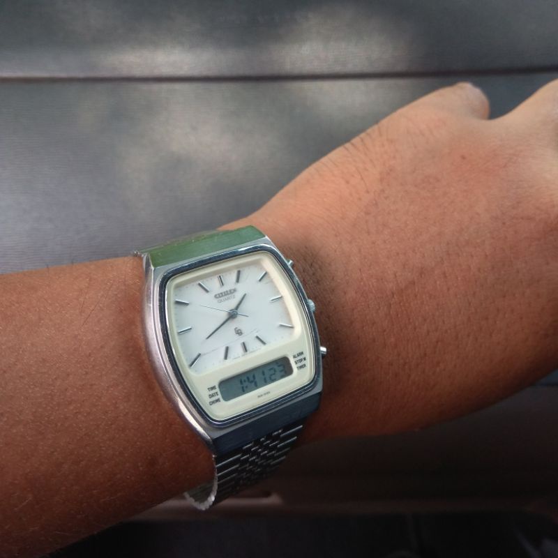 Jam tangan Citizen vintage 41 8251 Analog digital