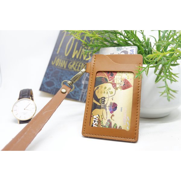

Dijual ID CARD HOLDER 2 SLOT NAME TAG BADGE CARAMEL TERLARIS Diskon