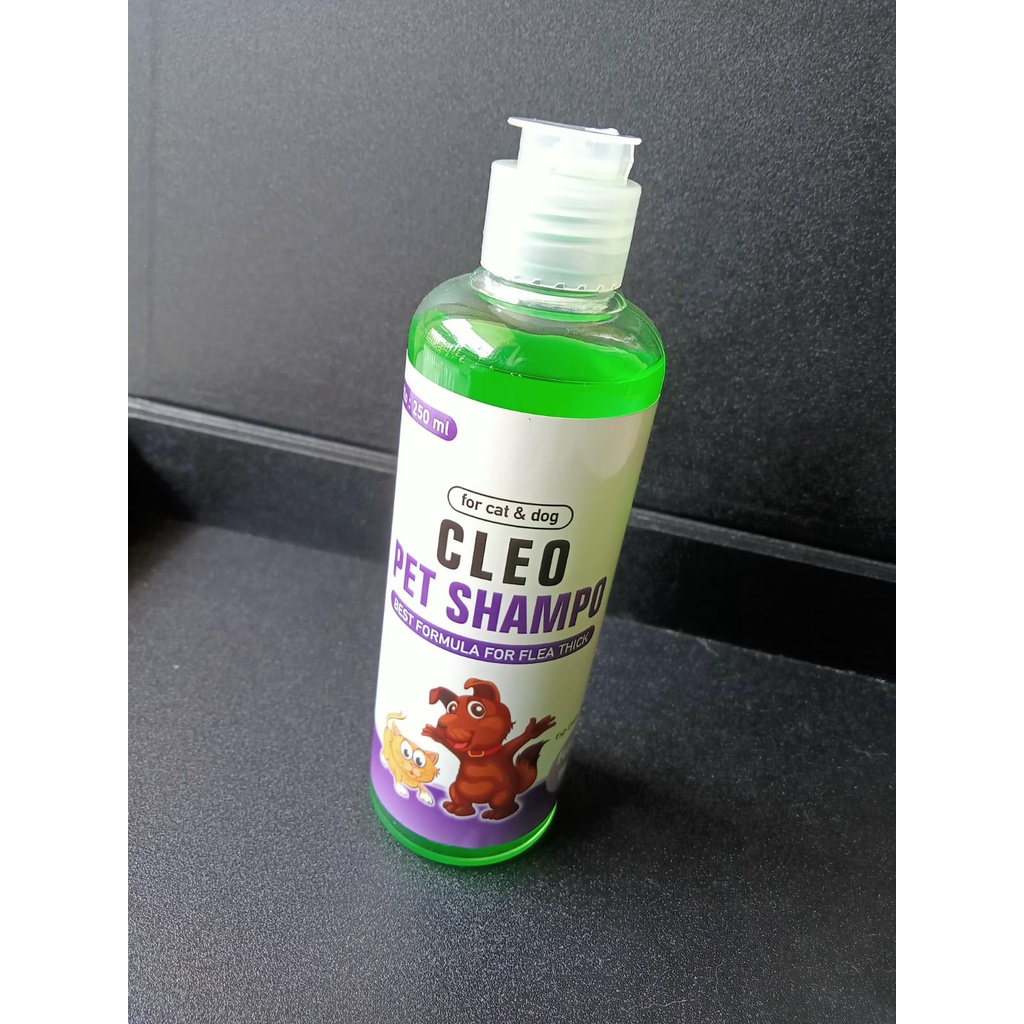 Cleo Shampo Anti Flea &amp;  Thick 250 ml ( shampo anti kutu untuk anjing dan kucing)