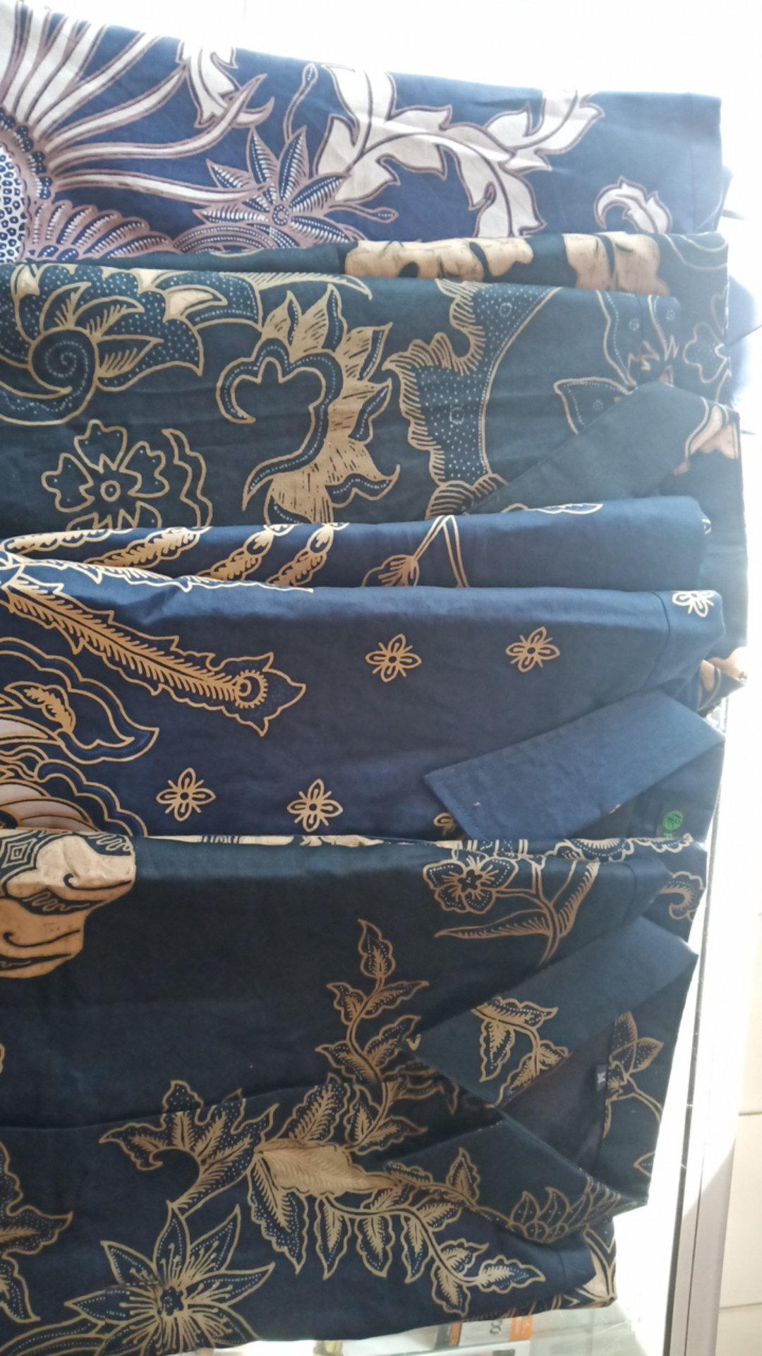 Arfana Navy Kemeja Batik Pria Full Furing Bahan Katun Sragenan