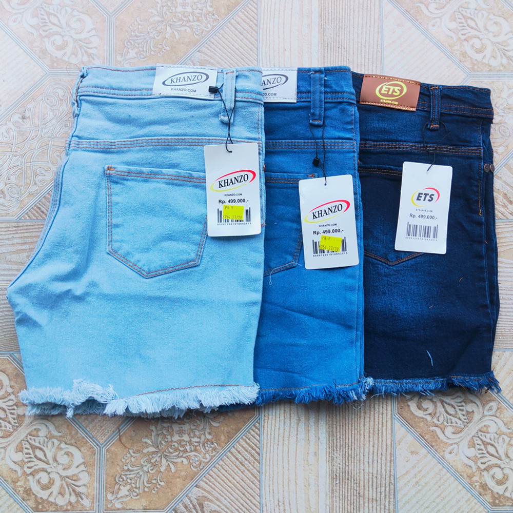 Dazina New Jeans Pendek Boyfriend Rawis - Celana Medium Wanita