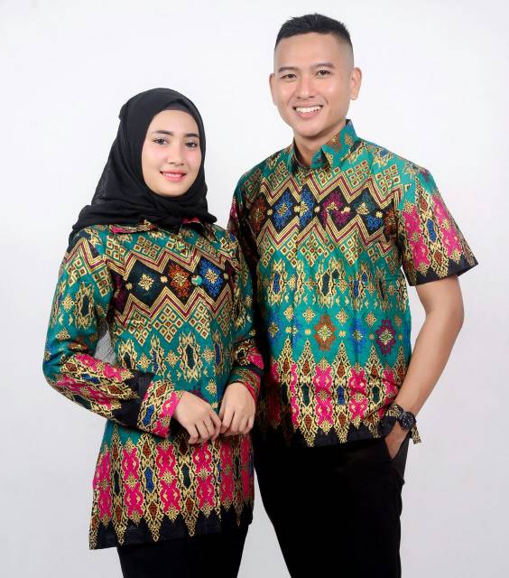 GROSIR BATIK COUPLE BLOUSE PRADA