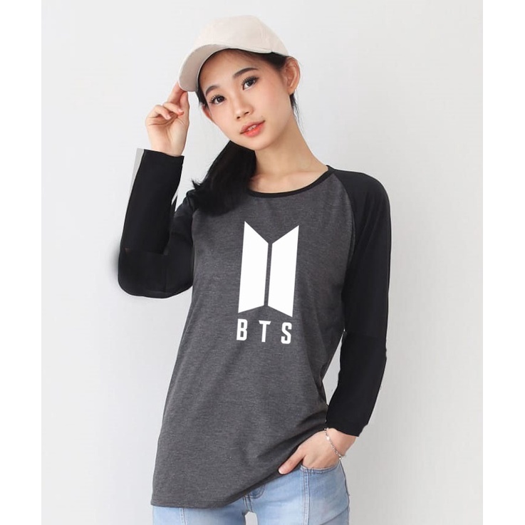 Kaos Raglan Abu Tua Lengan Panjang Gambar BTS