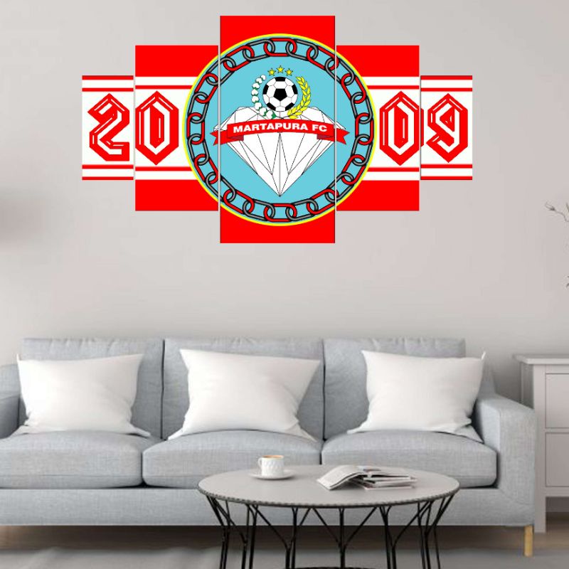"J-0ne" hiasan dinding walldecor poster kayu custom logo club bola martapura fc tanggal 40x70 cm