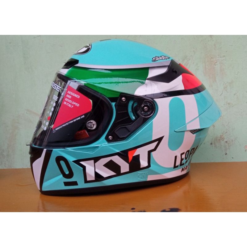Helm KYT TT Course Dalla Porta Leopard