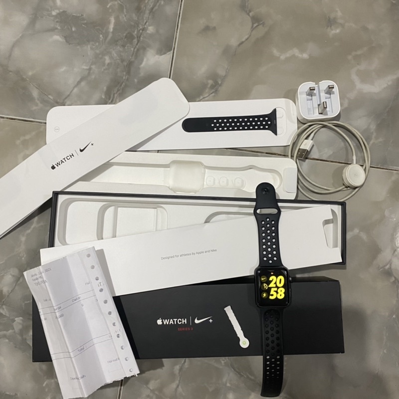 iwatch series 3 nike