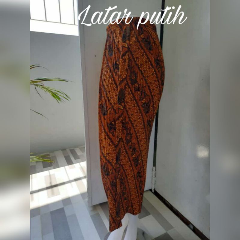 Rok jarik wiron plisket batik parangkembang