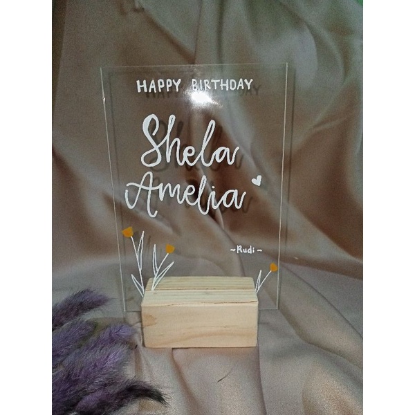 

classic acrylic mini size/kado ulang tahun/kado wisuda