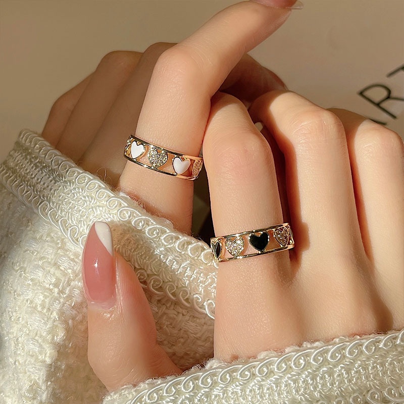 Cincin Model Terbuka Bahan Tembaga Desain Hati Hollow Gaya Korea Adjustable Untuk Wanita