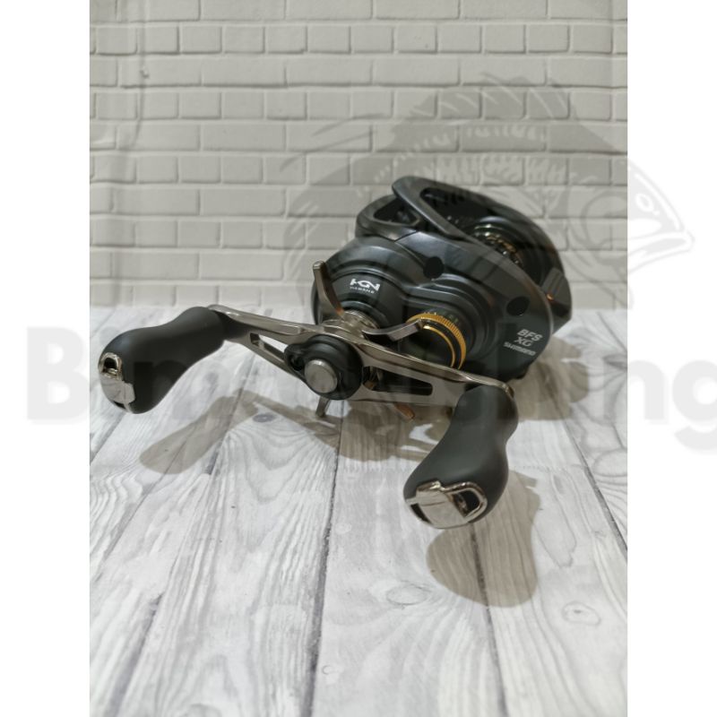 Reel BC Shimano Curado BFS XG-LEFT