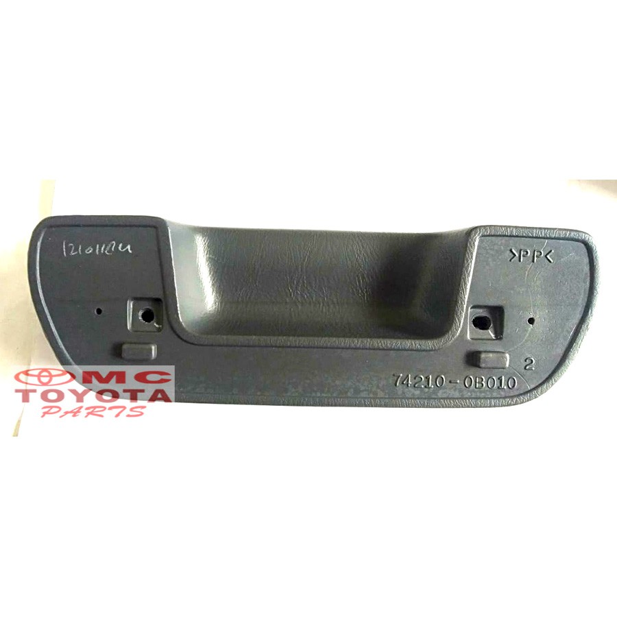 Amrest/Senderan Tangan Belakang Tengah Kijang 74210-0B010