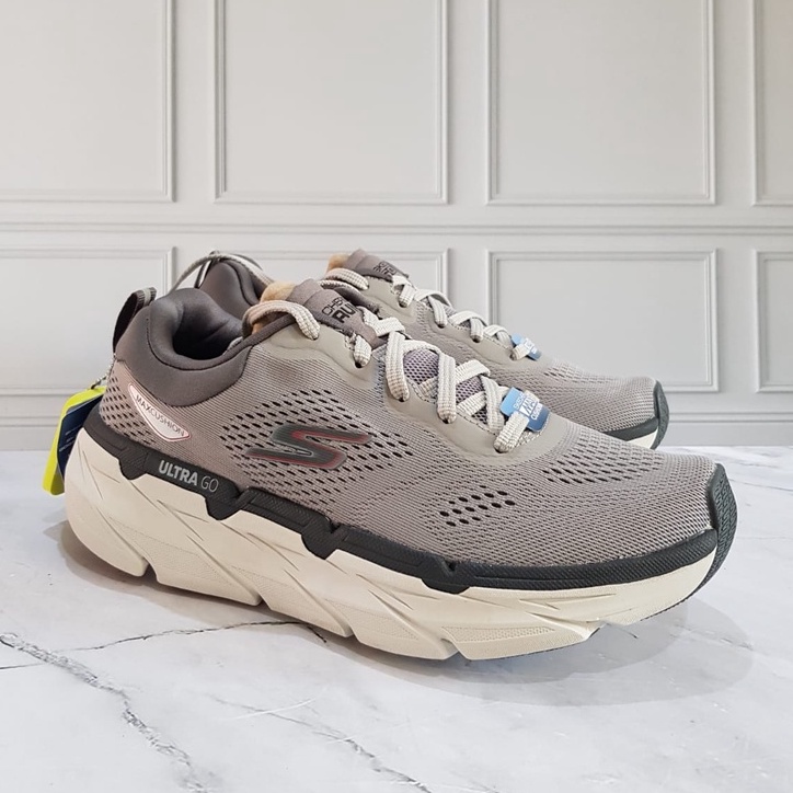 Sepatu Pria Skechers Ultra Go Max Cushioning Tali Grosir Reseller