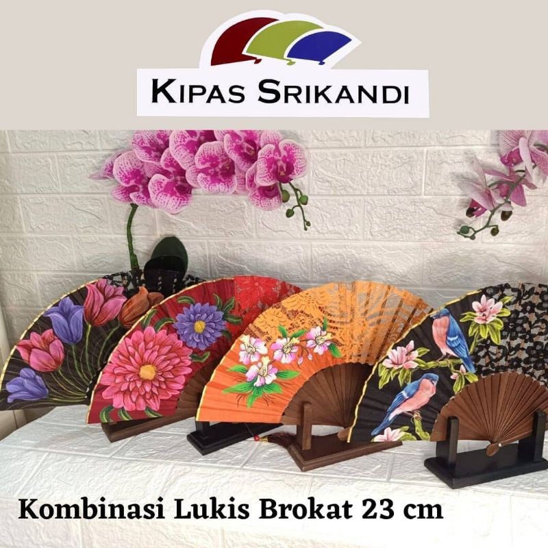 Kipas Tangan/Kipas Kain Brokat/Brokat/Kipas Srikandi (Bisa ukir nama kamu di tangkai kipas)
