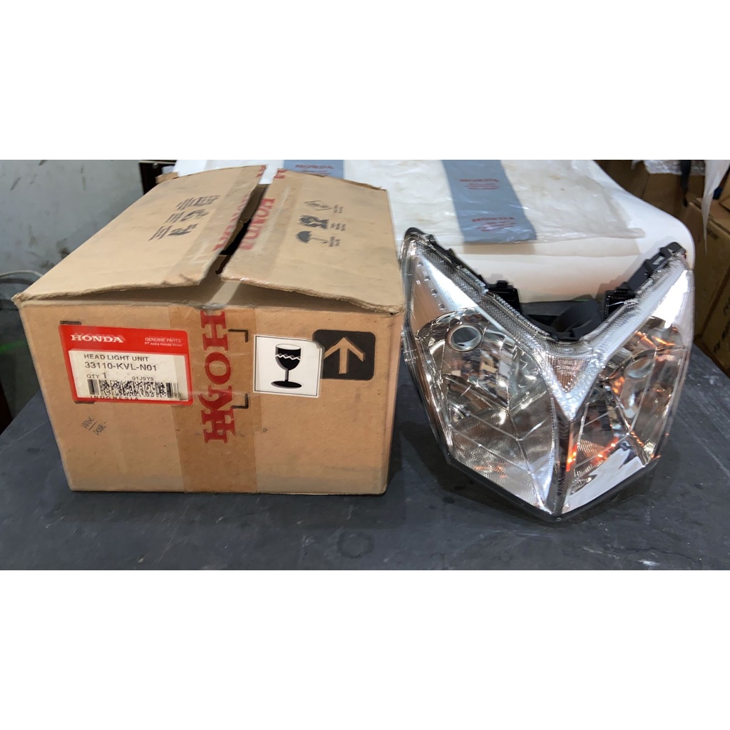Head light unit 33110-KVL-N01 merek Honda Supra 125