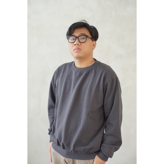 Basic Sweater Dark Grey