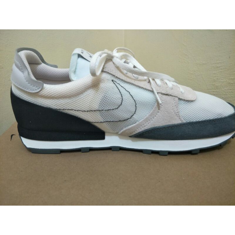 NIKE DBREAK TYPE N 3.5.4