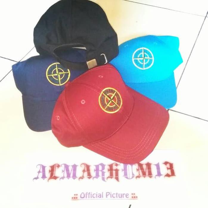 Topi Stone Island Cap