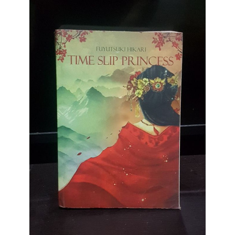 TIME SLIP PRINCESS - FUYUTSUKI HIKARI