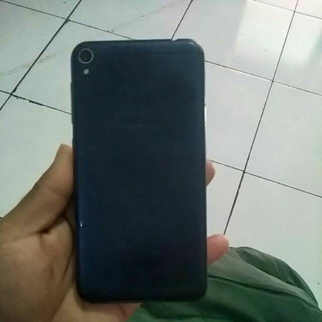 asus zenfone live