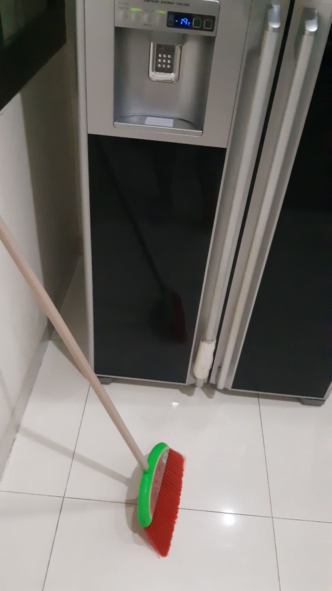 Sapu Hana Semangka/watermelon Broom