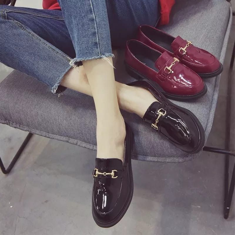 SEPATU WANITA LOAFERS / DOCMART TERBARU FLAT BEST SELLER 8045