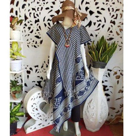 dress tenun lurik putih biru