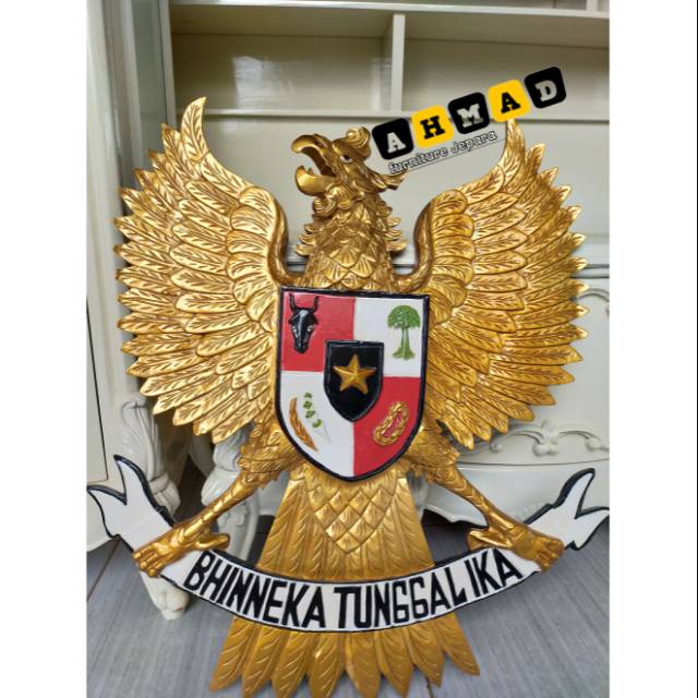 Garuda pancasila kayu jati