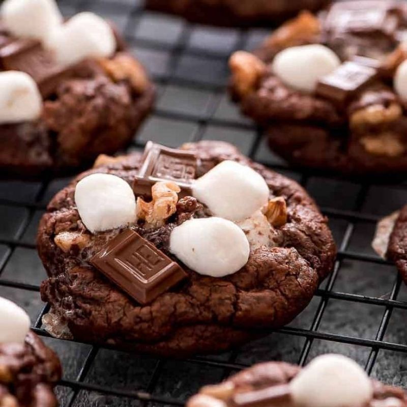 

Rocky Road Soft Chewy Cookies by Sarah Cake Pastry