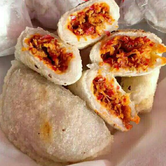 

CIRENG ISI AYAM EXTRA PEDAS ISI 10PCS SHAZA CIRENG KHAS BANDUNG NIKMAT GURIH LEZAT