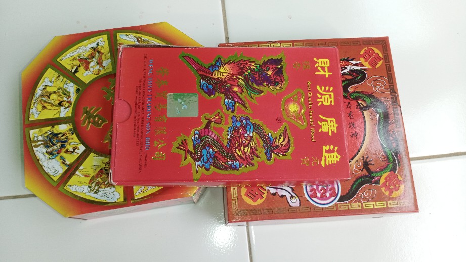 Dupa Yen Pao Sandalwood (cendana) Malaysia