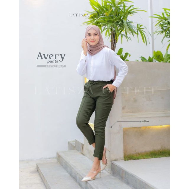AVERY PANTS BY LATISZA OUTFIT