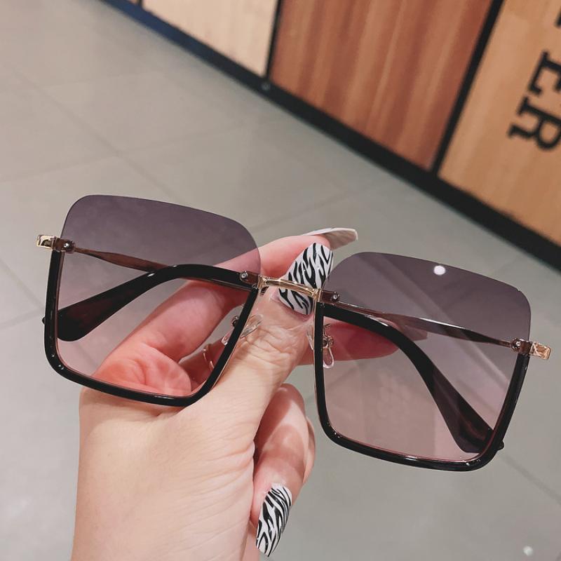 Kacamata Hitam Oversized Model Half Cut Frame Bahan Metal Untuk Wanita