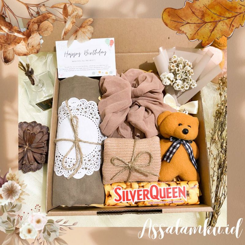 

Hampers Cewek Murah/Hampers Lebaran/Hampers Wisuda/Gift Box/kado cewe ulang tahun